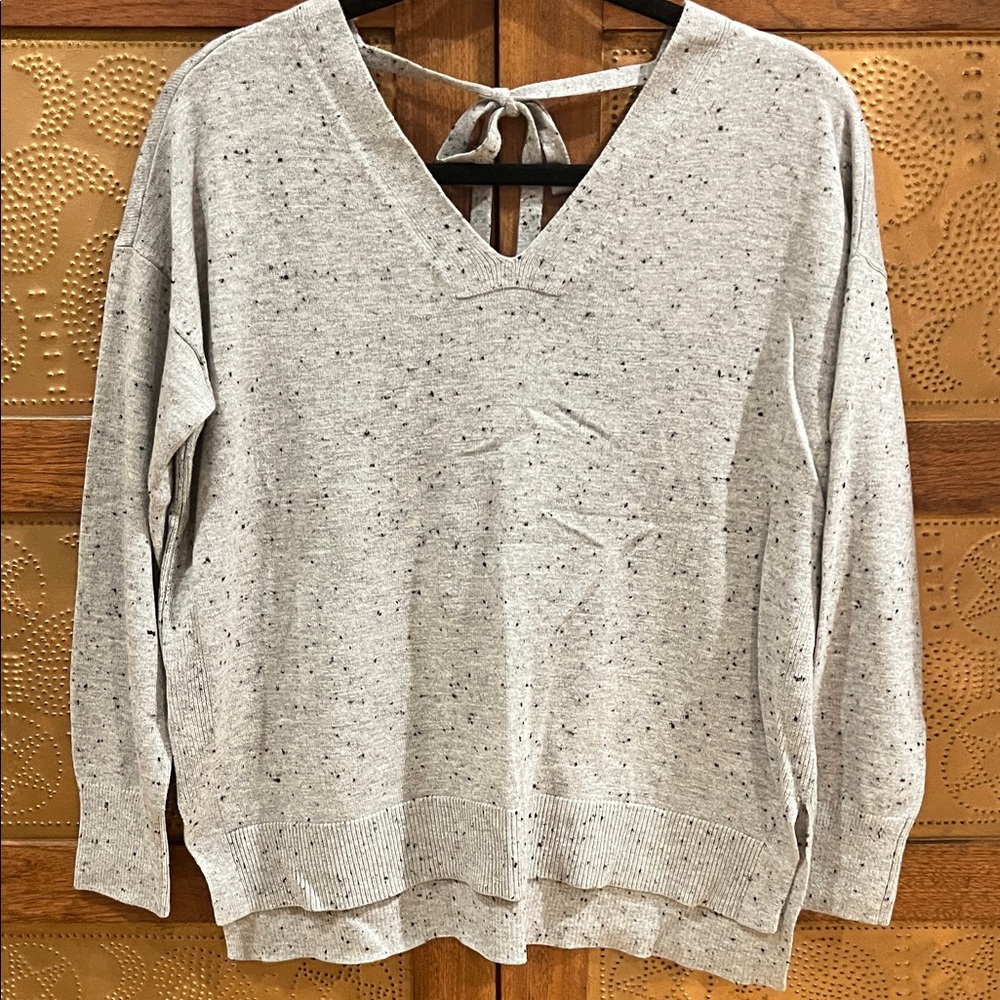 LOFT Speckled Gray V-Neck Sweater